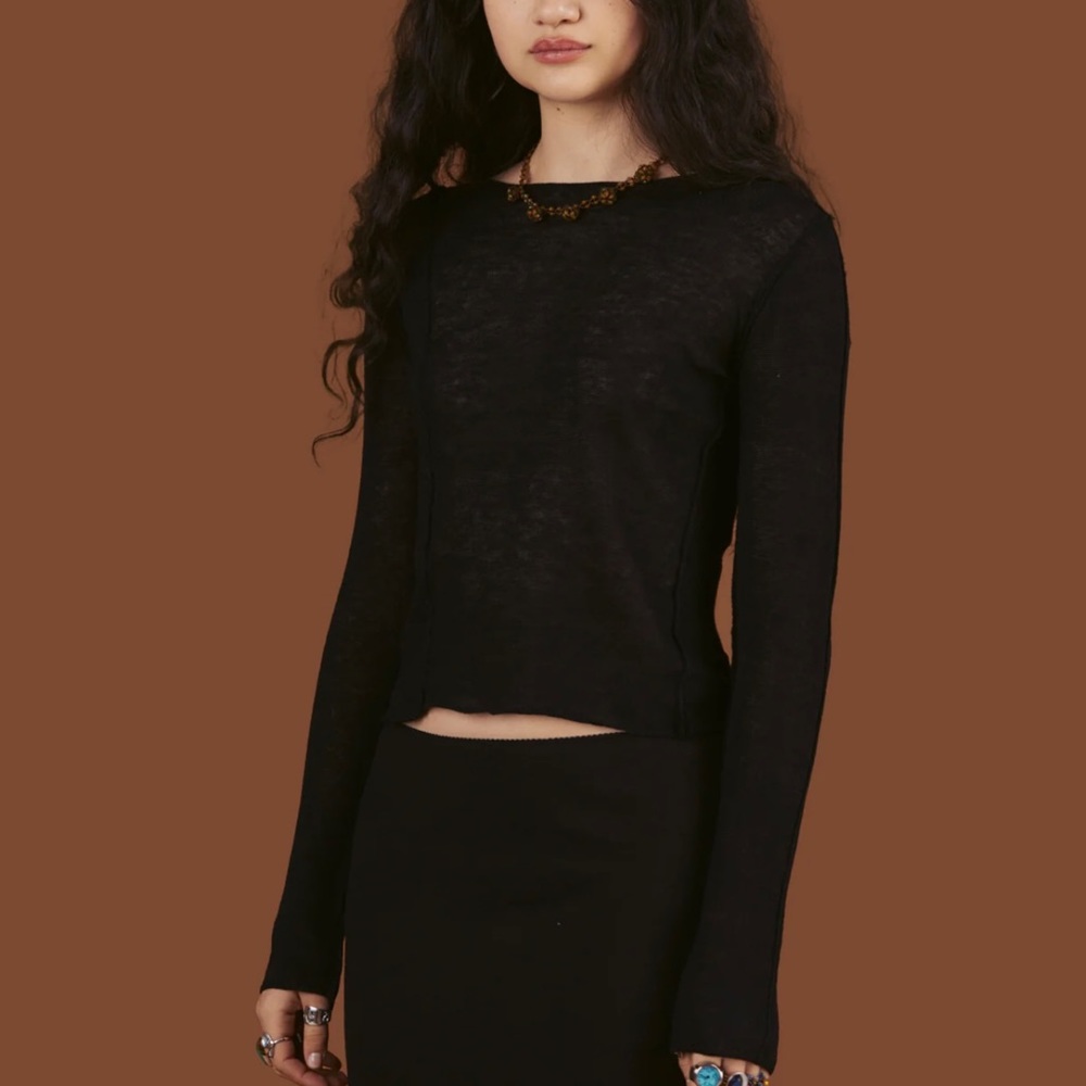 UNIF Flax Top
